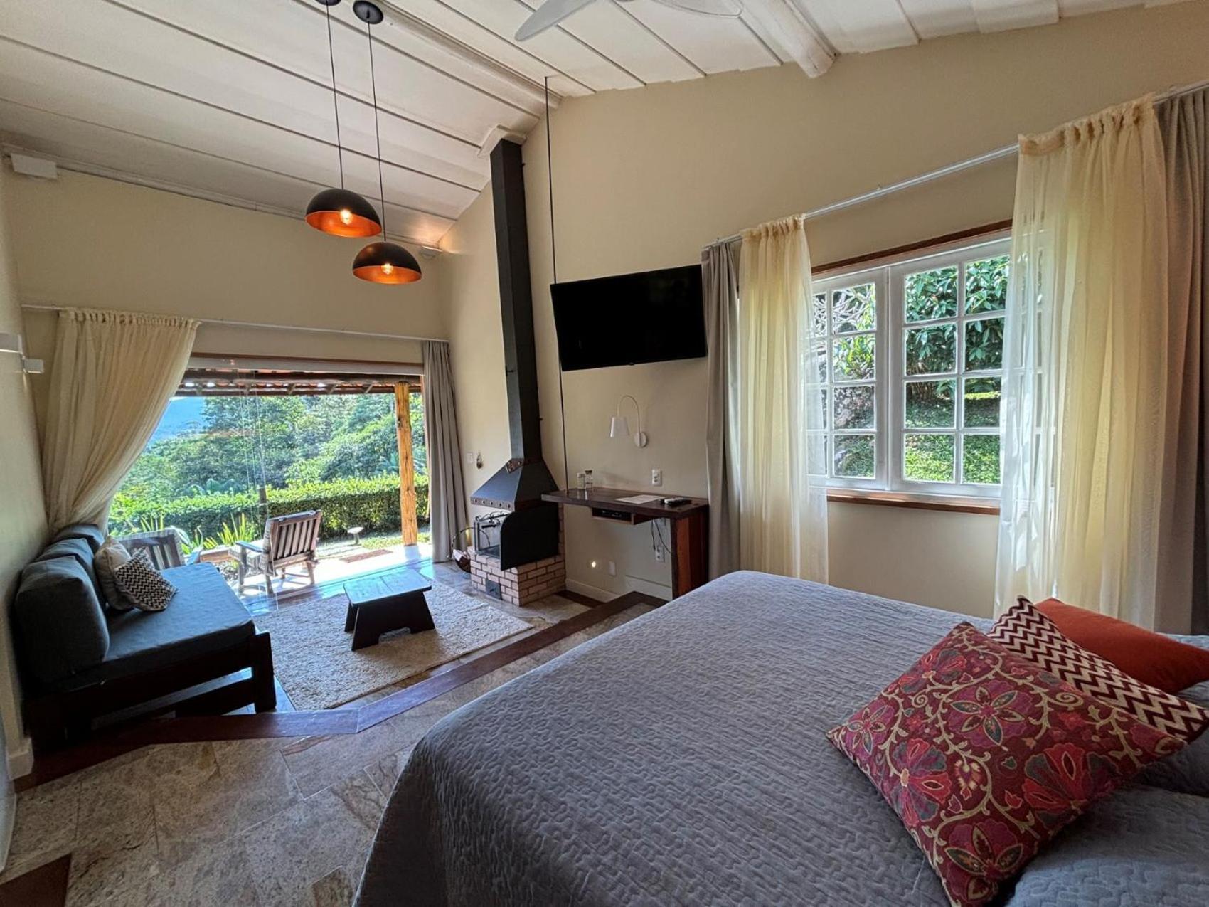 Suisse Inn *